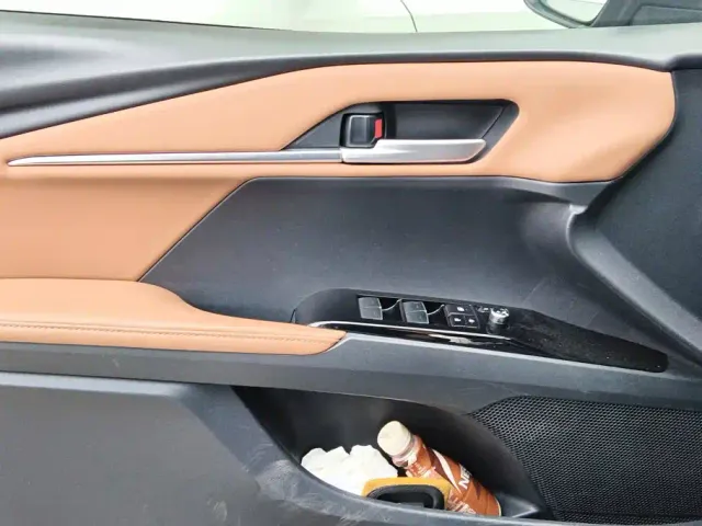 Toyota Camry — Фото автомобиля 7