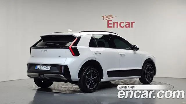 Kia Niro 2nd Gen — Фото автомобиля 2