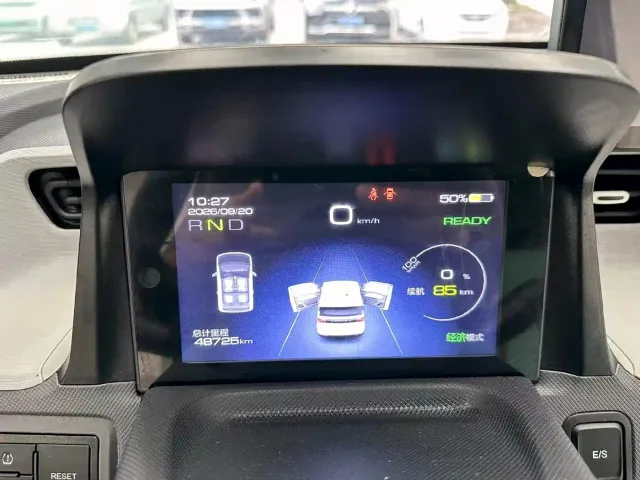 Wuling Hongguang Mini EV — Фото автомобиля 6