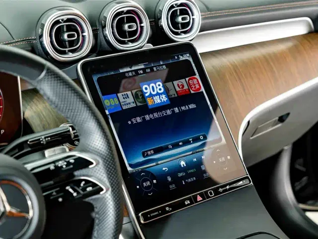 Mercedes-Benz GLC-Class — Фото автомобиля 12