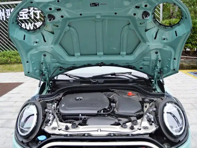 MINI Hatch — Фото автомобиля 7