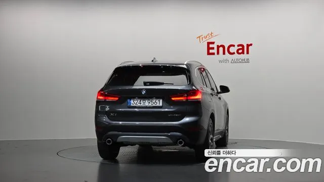 BMW X1 — Фото автомобиля 4