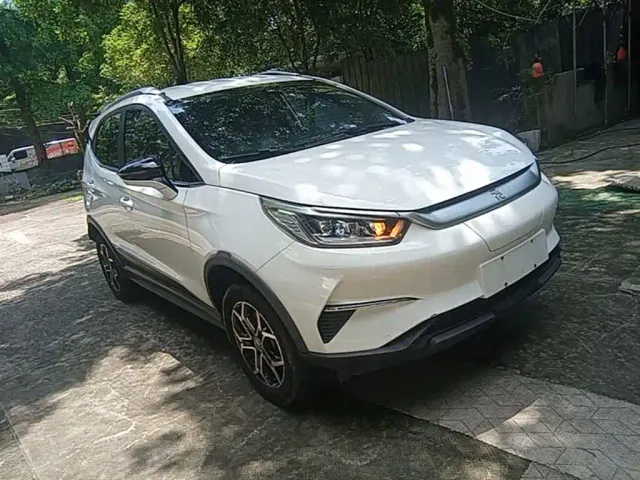 BYD Yuan Pro — Фото автомобиля 3