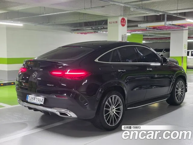 Mercedes-Benz GLE-Class — Фото автомобиля 2