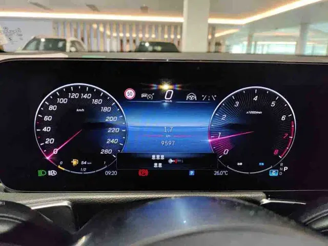 Mercedes-Benz GLB-Class — Фото автомобиля 4