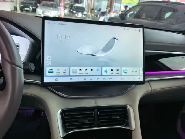 BYD Song PLUS — Фото автомобиля 12
