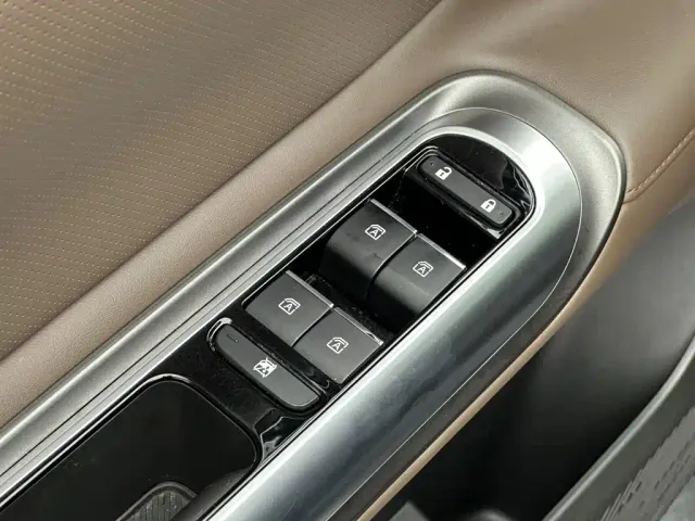 GAC Trumpchi E8 — Фото автомобиля 13