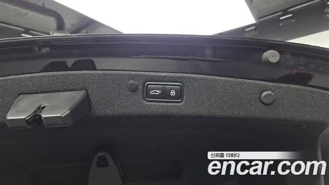 Hyundai Grandeur (New) Hybrid — Фото автомобиля 18