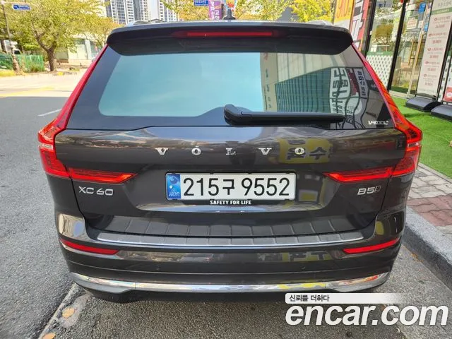 Вольво XC60 — Фото автомобиля 4