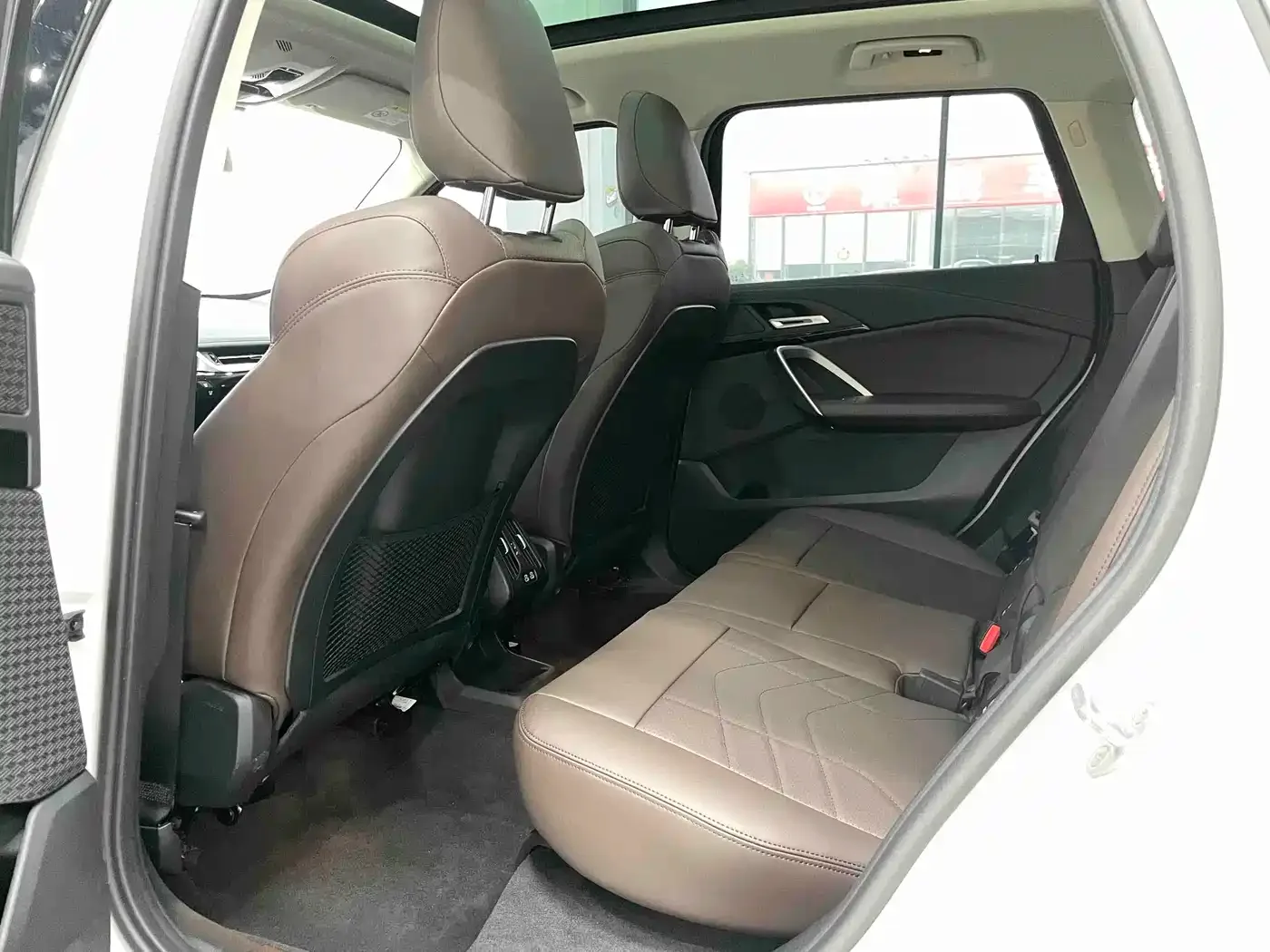 BMW BMW X1 2023 sDrive20Li X Design Package — Фото автомобиля 10
