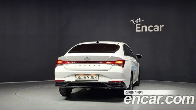 Hyundai AVANTE Avante (CN7) — Фото автомобиля 4