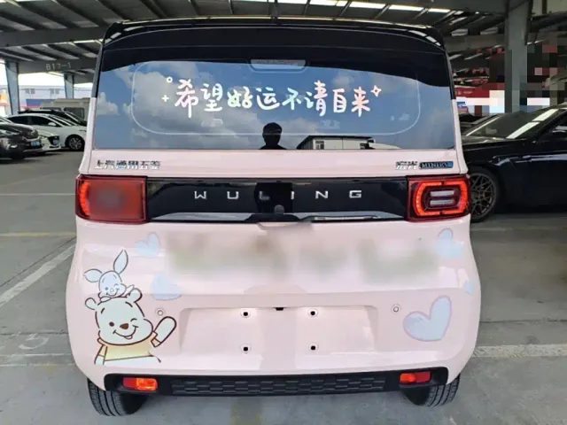 Wuling Hongguang Mini EV — Фото автомобиля 5