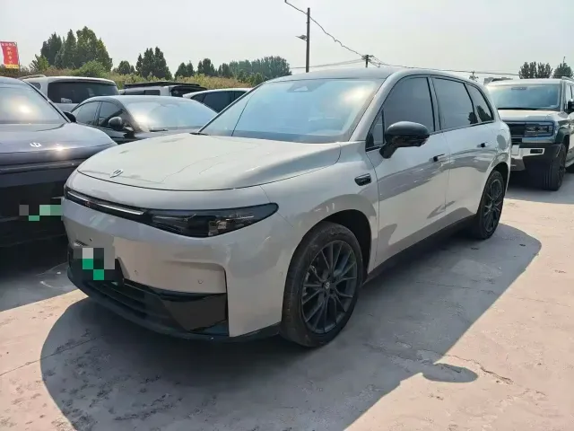 Фотография автомобиля — Leapmotor C10