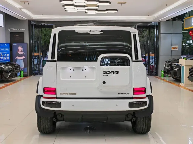iCAR V23 — Фото автомобиля 15