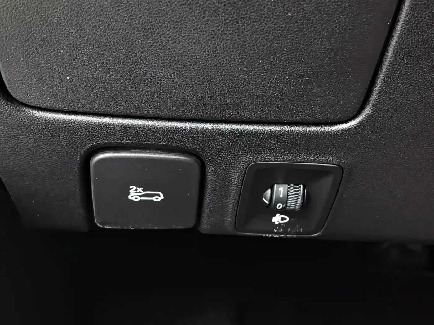 Roewe Roewe RX5 MAX 2022 1.5T Auto Promising Premium Edition — Фото автомобиля 22