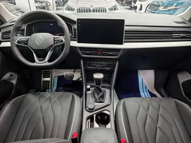 Volkswagen Tiguan L — Фото автомобиля 2
