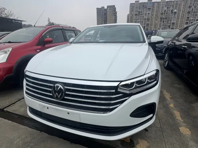 Фотография автомобиля — Volkswagen Lavida