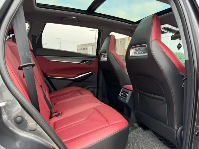 Changan CS75 Plus — Фото автомобиля 9