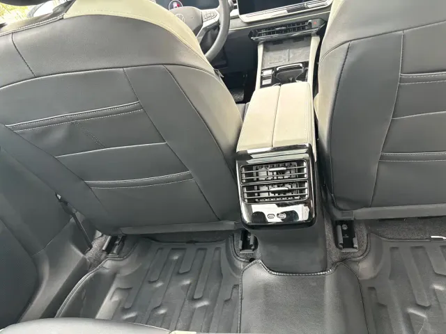 Volkswagen Sagitar — Фото автомобиля 12