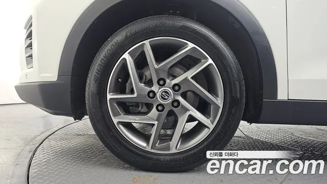 KG_Mobility_Ssangyong TIBOLI Very New Tivoli Бензин 1.5 2WD — Фото автомобиля 5
