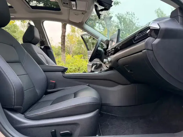 Nissan Teana — Фото автомобиля 6