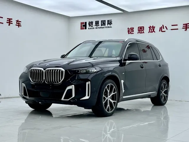 Фотография автомобиля — BMW X5