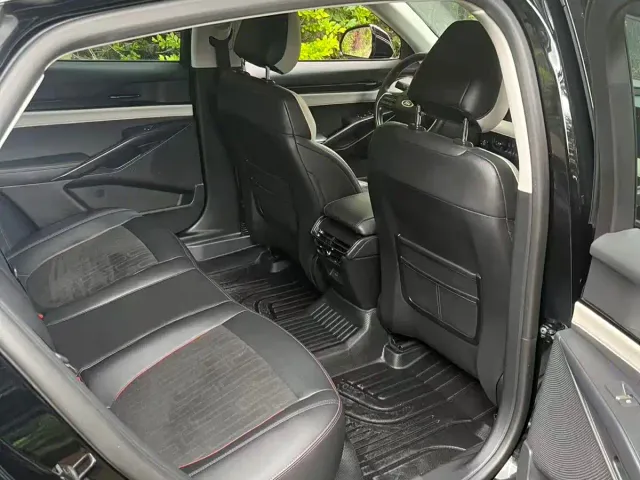 Ford Mondeo — Фото автомобиля 9