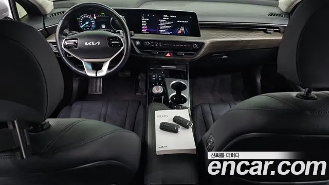 Kia K8 — Фото автомобиля 7