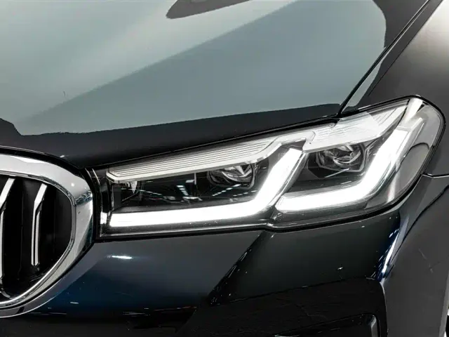 BMW 5 Series — Фото автомобиля 4