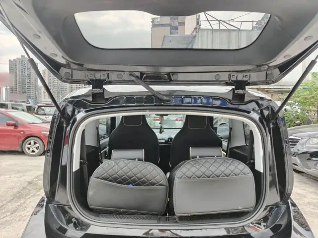 Baojun KiWi EV — Фото автомобиля 14