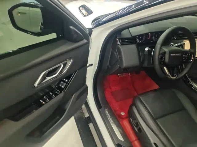 Land Rover Range Rover Velar — Фото автомобиля 15
