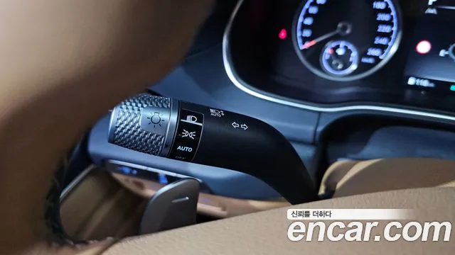 Genesis GV80 — Фото автомобиля 28