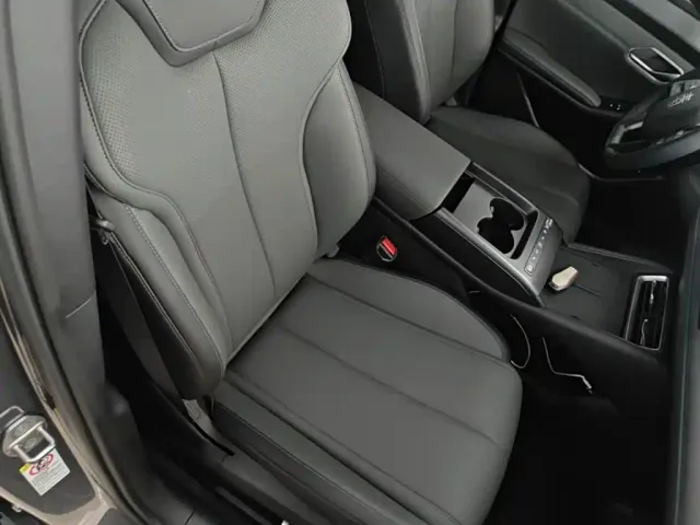 BYD Qin L — Фото автомобиля 24