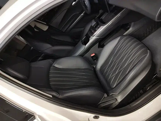 Changan Lamore — Фото автомобиля 23