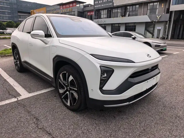 Nio EC6 — Фото автомобиля 3