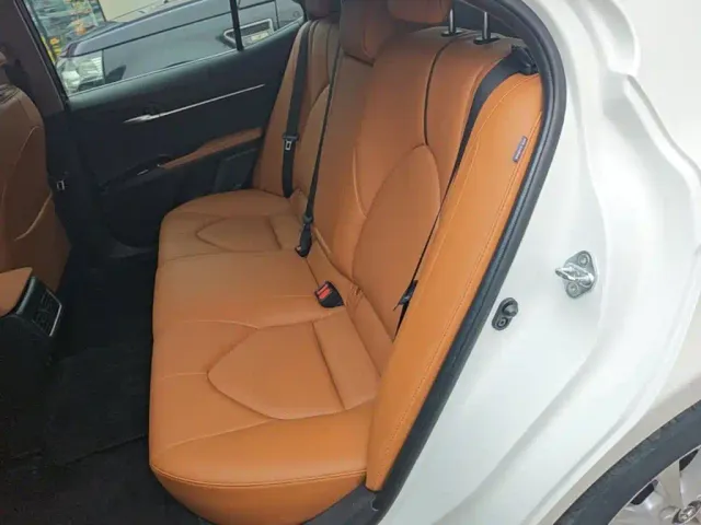 Toyota Camry — Фото автомобиля 16