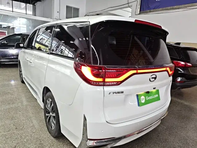 GAC Trumpchi M8 — Фото автомобиля 4