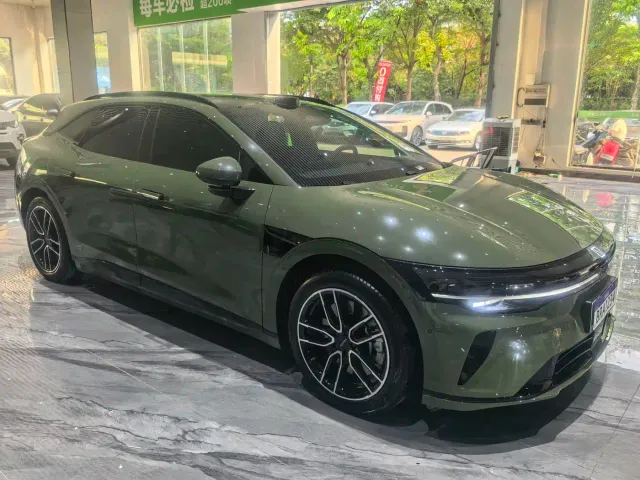 Zeekr 007 GT — Фото автомобиля 3