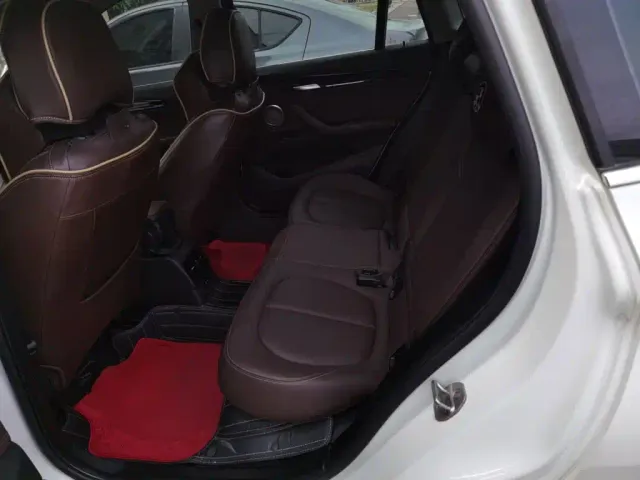 BMW X1 — Фото автомобиля 13