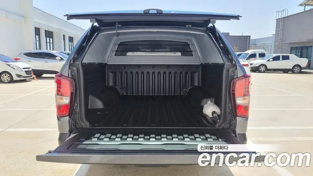 KG_Mobility_Ssangyong Rexton Новый Rexton Sport Khan Дизель 2.2 4WD — Фото автомобиля 5