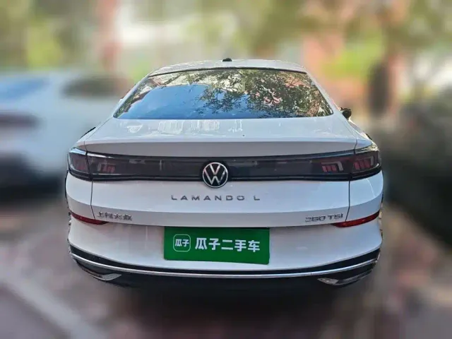 Volkswagen Lamando — Фото автомобиля 3