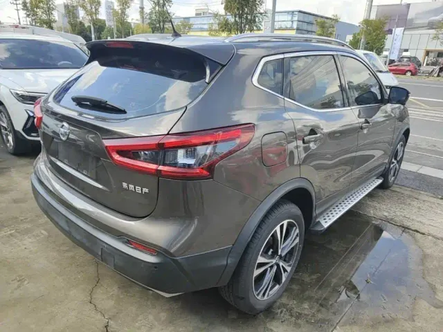 Nissan Qashqai — Фото автомобиля 6
