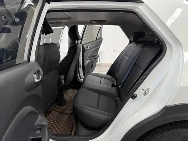 Kia KX1 — Фото автомобиля 7