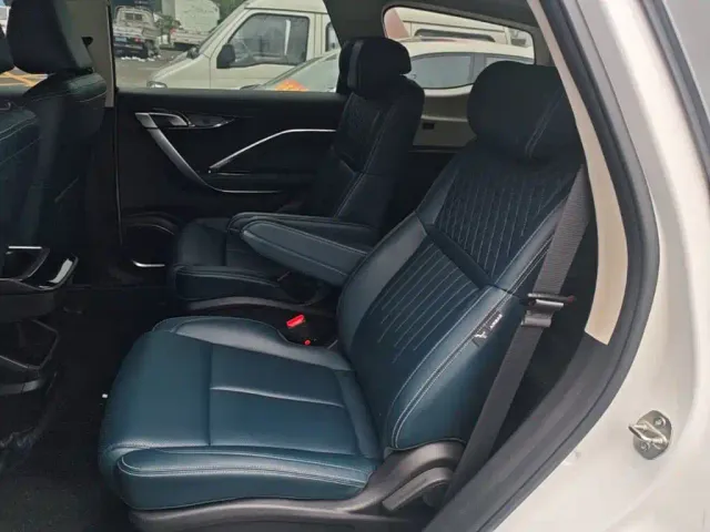 Geely Jiaji — Фото автомобиля 16