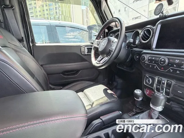 Jeep Wrangler JL — Фото автомобиля 7