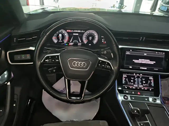 Audi A6L — Фото автомобиля 10