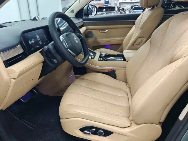AITO Wenjie AITO M7 2022 1.5T 4WD Flagship Edition — Фото автомобиля 17