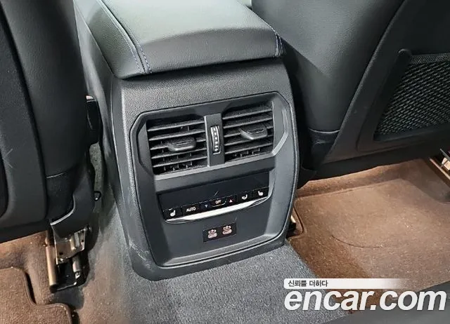 BMW 3 Series G20 — Фото автомобиля 13