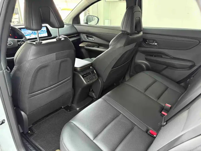 Nissan Ariya — Фото автомобиля 8