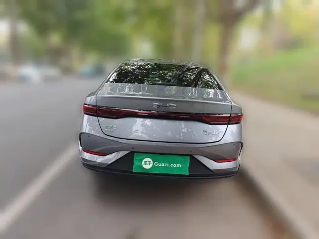 BYD Qin PLUS — Фото автомобиля 3